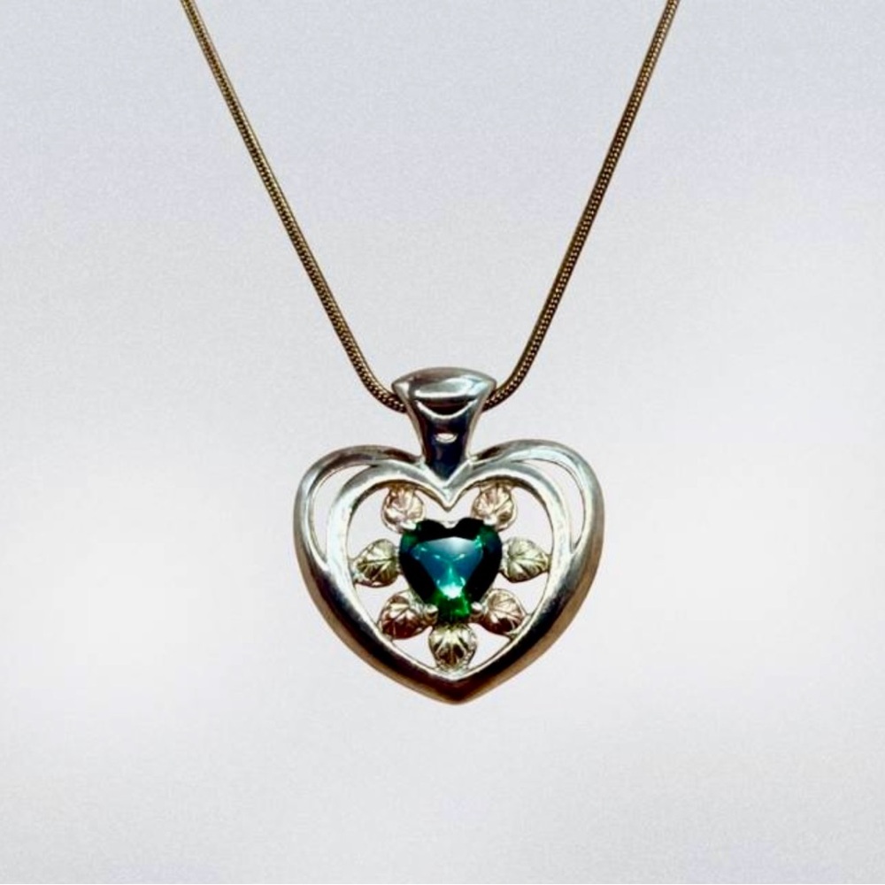 Black Hills Gold 12kt Gold & Sterling Silver Emerald Heart Pendant Necklace